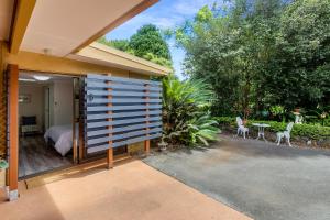 Maleny Hills Motel外面的花园