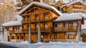 蒂涅Chalet Coeur des Brévières by Chalet Chardons的相册照片