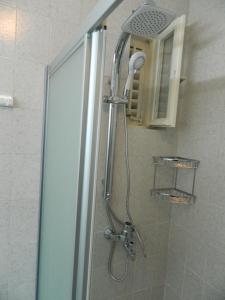 维耶拉客房旅馆的一间浴室