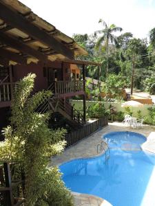 Pousada da Villa Itamambuca内部或周边泳池景观