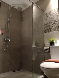 柠檬8号精品酒店@马六甲的一间浴室