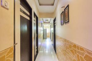 孟买KC住宅型酒店的走廊,走廊