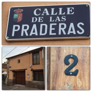 PrádenaEl pajar de los sueños的读书的标牌是父系和建筑物