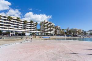 马贝拉Beachfront Apartment Marbella的相册照片