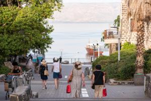 Kinneret Lodging