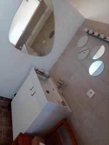 拉格兰奇德拉甘多尼里度假屋的一间浴室