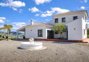 阿洛拉El Capricho Villa Rural Caminito del Rey的相册照片