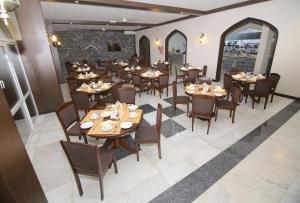 Sama Hotel Jabal Al Akhdar餐厅或其他用餐的地方