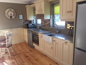 梅努斯A Selection of Self Catering Holiday Homes at Kilcloon Cottages的相册照片