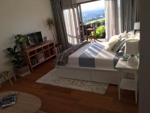 班加洛Callemondah Studio with stunning views, in Bangalow and Byron Hinterland的相册照片