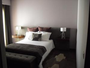 卡米尼亚姆拉哈酒店客房内的一张或多张床位