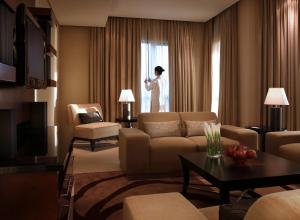 阿布扎比Shangri-La Hotel Apartments Qaryat Al Beri的相册照片
