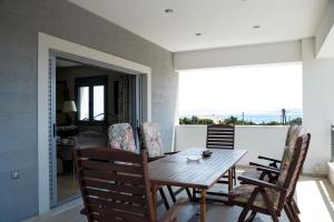 阿特米达Villa d'Irene-near athens airport , 200 meters from the beach davis的相册照片