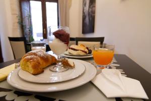 Palazzo Tasca提供给客人的早餐选择