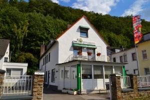 埃森Hotel Hohenstein -Radweg-Messe-Baldeneysee的相册照片