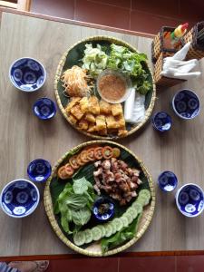 Phong Nha Rice Field Homestay提供给客人的午餐和/或晚餐选择