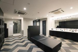 DEL style Nagoya Nayabashi by Daiwa Roynet Hotel的厨房或小厨房