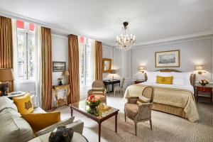 巴黎Hôtel Plaza Athénée - Dorchester Collection的相册照片