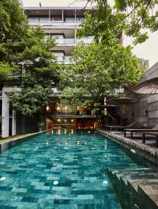 曼谷LUXX Langsuan Hotel - SHA Plus的相册照片