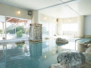 Nangoku Hotel内部或周边的泳池