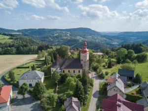 小斯卡拉Baroque mansion Czech Paradise 1750 A. D.的相册照片