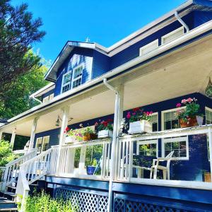 Seafarer Bed & Breakfast