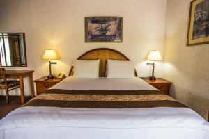 Real del Mar Golf Resort客房内的一张或多张床位