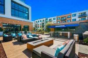 门洛帕克Bluebird Suites in Menlo Park的相册照片