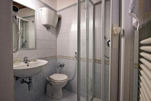 卡萨马斯塔奇酒店的一间浴室