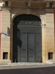 B&B Palazzo Rochira的门面或入口