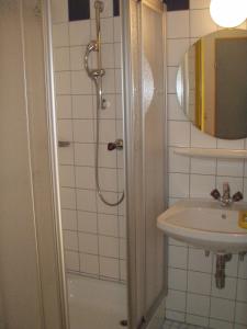 Jugendherberge Bad Gastein的一间浴室