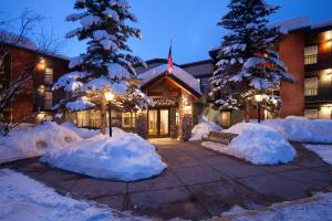 冬天的Legacy Vacation Resorts Steamboat Springs Suites