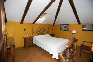 波萨达圣安东尼奥酒店客房内的一张或多张床位