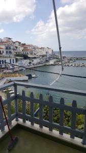 安德罗斯Esperides Sea的从游轮阳台上可欣赏到风景