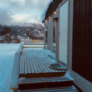 山林小屋周边自然景观