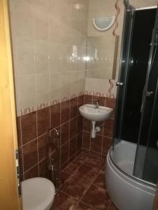 ANGEL´S VENDÉGHÁZ的一间浴室