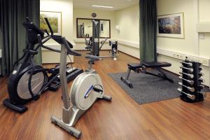 维多利亚酒店与会议中心的健身中心和/或健身设施