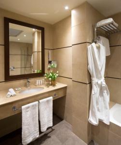 星际利兹酒店的一间浴室