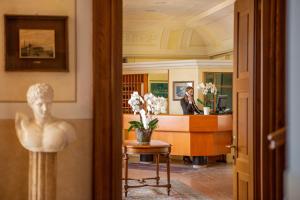 加尔多内-里维耶拉戴索诺别墅酒店的相册照片