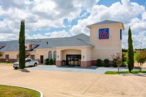 布伦纳姆Motel 6-Brenham, TX的相册照片