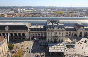 波尔多B&B HOTEL Bordeaux Centre Gare Saint-Jean的相册照片