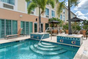 夏洛特港Sleep Inn & Suites Port Charlotte-Punta Gorda的相册照片