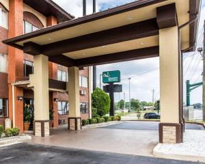 莫罗Quality Inn & Suites Morrow Atlanta South的相册照片