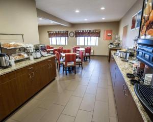 Le ClaireComfort Inn & Suites Riverview near Davenport and I-80的相册照片