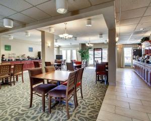 莫斯波因特Comfort Inn Moss Point Pascagoula的相册照片