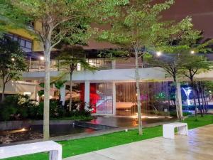 普崇Puchong 8-12 pax 5min LRT Cozy Apartment IOI Mall的相册照片