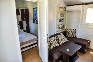 乌尔齐尼Mobile Homes Giovanni's beach Copacabana的相册照片