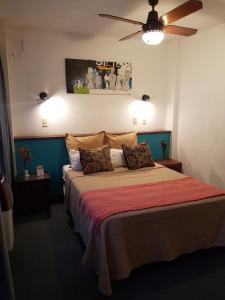 Hostel & Spa Mediterránea客房内的一张或多张床位