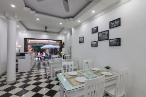 Hanoi Boutique House餐厅或其他用餐的地方