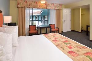 湾景旅馆-莫罗湾客房内的一张或多张床位